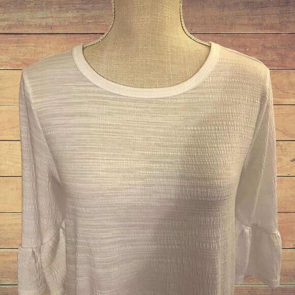 New Directions, Sm-Med, All White Peasant Style Belle Elbow Sleeve Top - Picture 2 of 6
